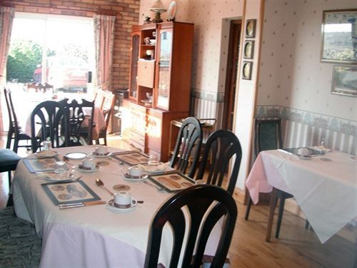 Suncrest Hotel Waterford Bagian luar foto